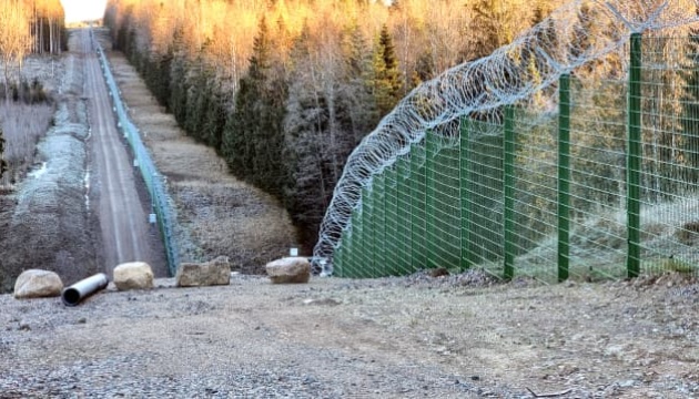 Finland wants to speed up construction of fence on border with Russia