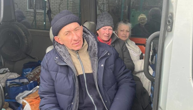 Волонтери евакуювали ще трьох жителів Берислава