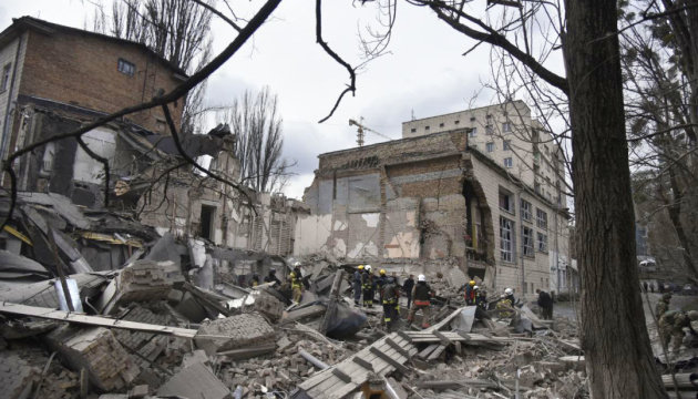 Russian strike destroys part of building of Boichuk Art Academy in Kyiv