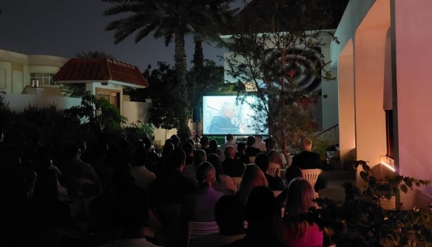 У Дубаї відбувся перший публічний показ фільму «20 днів у Маріуполі»