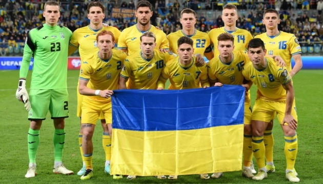 Zelensky congratulates Ukrainian national football team on qualifying for Euro 2024