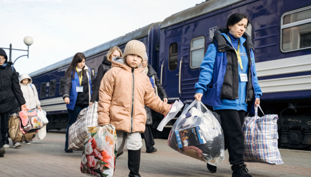 Буковина приймає евакуйованих жителів Сумщини