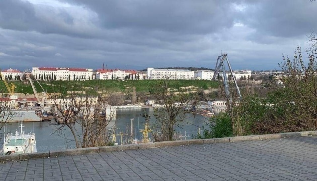 In Sevastopol, occupiers trying to protect bay from attacks of Defense Forces - guerrillas