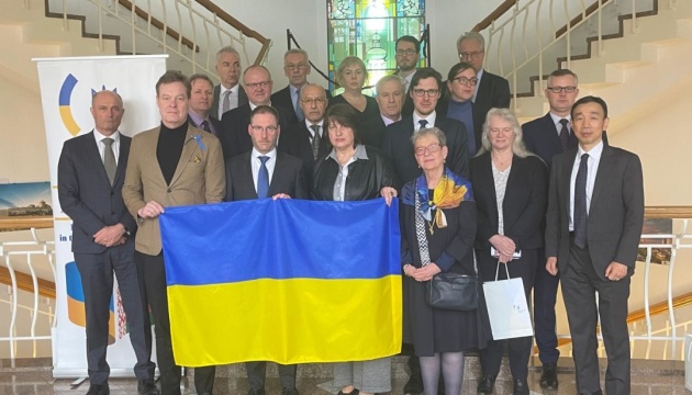 У Мінську українська громада долучилася до заходу до річниць агресії РФ проти України
