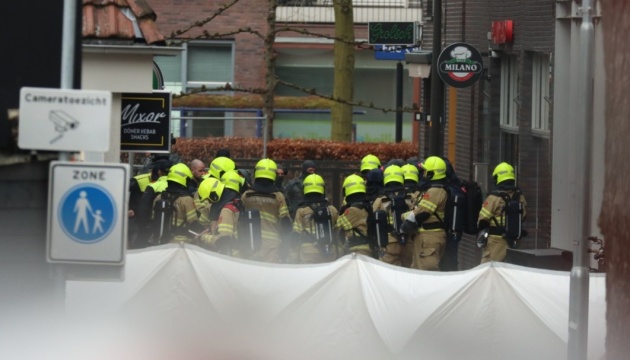 У Нідерландах звільнили заручників у кафе та затримали нападника