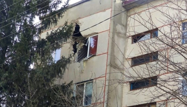 Росіяни протягом ночі обстрілювали Борову на Харківщині, є загиблий і поранений