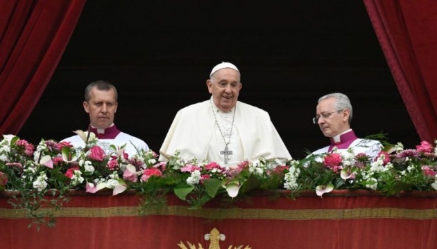 Pope at Easter calls for exchange of all prisoners between Russia and Ukraine 