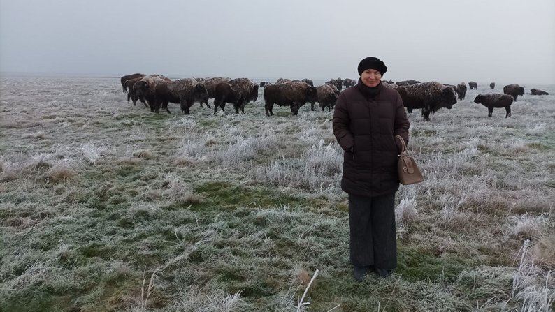 Nataliia Korinets, scientific secretary of the Askania-Nova reserve, in the reserve before leaving for Khmelnytskyi. Photo: from the archive of Nataliia Korinets