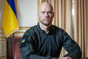 Генерал СБУ Вітюк в 2014 році знімав Майдан з боку «Беркута» - Слідство.Інфо