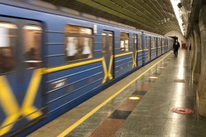 Київ переплатив ₴160 мільйонів за доставку подарованих вагонів метро - ДАСУ