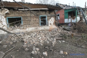 ウクライナ南部ドニプロで露軍ミサイルの破片落下により１３名負傷