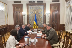 Yermak aborda las necesidades de defensa de Ucrania con la delegación de Lockheed Martin