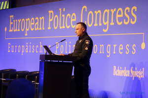Вигівський на конгресі у Берліні розповів про роботу українських поліцейських в умовах війни