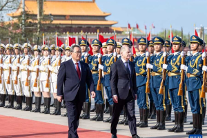 Шольцу в Пекіні розповіли, як Китай хоче розвивати торгівлю з ЄС