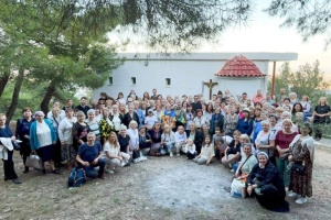 Українські парафіяни з Афін вперше взяли участь у Хресній дорозі на горі Піанія