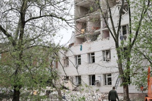 ウクライナ北部チェルニヒウへのミサイル攻撃の死者１６人、負傷者６１人に増加