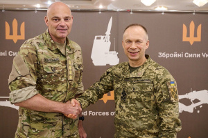 Sirsky y Hyldgaard debaten las necesidades urgentes de las Fuerzas Armadas de Ucrania