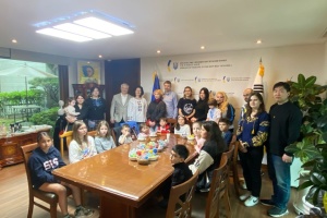 У Сеулі провели майстер-клас з писанкарства для українських дітей