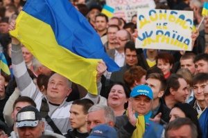 Українці вважають, що між політичною елітою і народом є чималі розбіжності