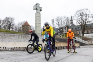 Естонський парламентарій вирушив у благодійний велопробіг Таллінн-Київ