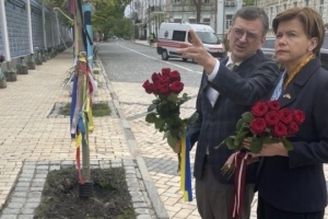 Latvia’s new foreign minister arrives in Ukraine 