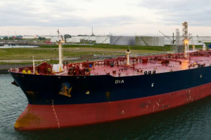 Індія може відновити прийом підсанкційних танкерів з РФ - Bloomberg