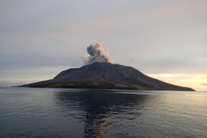 В Індонезії сталося виверження ще одного вулкана