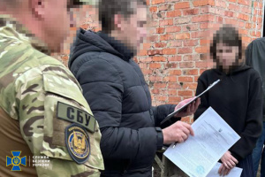 SBU nabs Russian accomplice spying on pontoons in Donetsk region