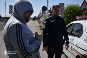 Румунія передала Україні одного з організаторів міжнародного наркосиндикату