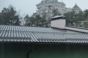 La station solaire sur le toit du lycée d'Irpin – pourquoi ce n'est pas seulement une question d'efficacité énergétique