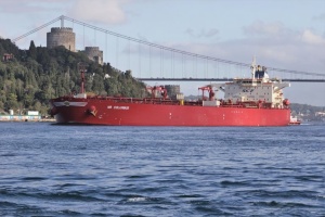 Росія перейменувала деякі нафтові танкери, які потрапили під санкції США - Bloomberg