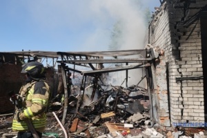 Guerre en Ukraine : Un mort et neuf blessés lors d’une frappe russe sur Kharkiv 