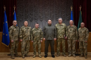 Умєров представив особовому складу нового голову адміністрації Держспецслужби транспорту