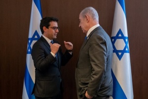 Глава МЗС Франції на зустрічі з Нетаньягу назвав умови для миру на Близькому Сході