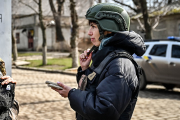 Ukrinform-Korrespondentin Olha Swonarjowa bei Angriff auf Saporischschja verletzt