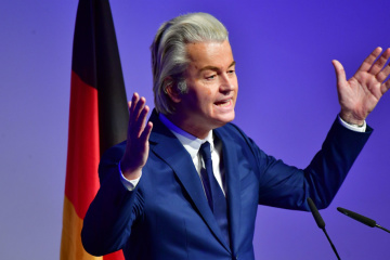 Leader of Dutch far-right PVV abandons idea of leaving EU - Bloomberg