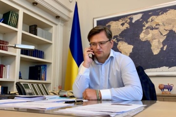 Außenminister der Ukraine und Großbritanniens koordinieren Schritte für zusätzliche Luftabwehrsysteme an Ukraine