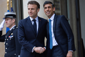 Macron and Sunak discuss strengthening support for Ukraine