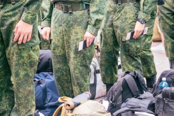 Invaders in Mariupol plan "mobilization" for May