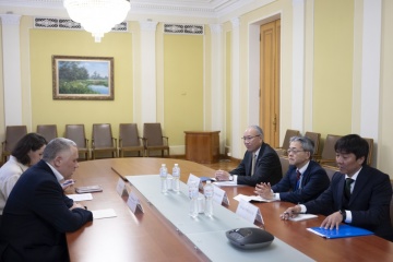 ウクライナ大統領府副長官と中込日本外務省欧州局長、二国間安保協定案につき協議