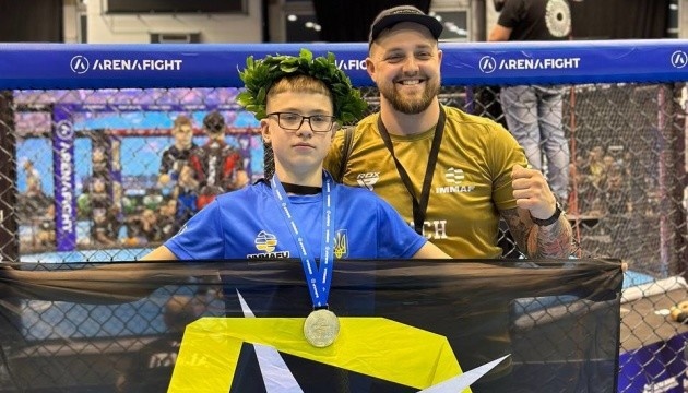 Спортсмен з Тернополя здобув перемогу на чемпіонаті Європи зі змішаних єдиноборств