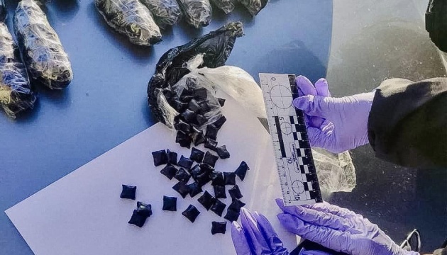 Durchsuchungen in 19 Regionen: Polizei geht gegen Drogenhändler vor
