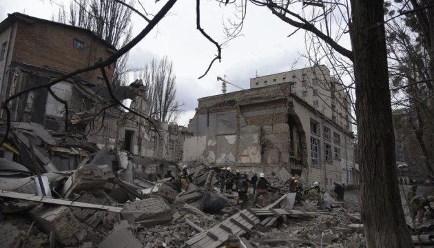 Les Russes ont attaqué Kyiv avec cinq missiles Zircon et 11 missiles Kinjal depuis le début de l'année