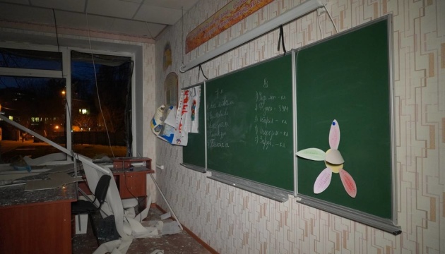 У Дніпрі російська ракета зруйнувала їдальню та актову залу коледжу