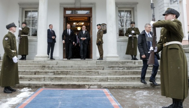 Шмигаль зустрівся з президентом Естонії