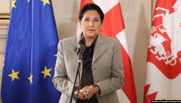 Президентка Грузії розкритикувала повторний законопроєкт про «іноагентів»