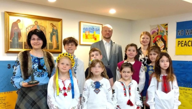 До посольства в Японії завітали вихованці української недільної школи з Токіо