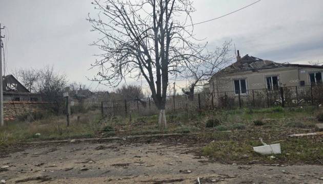Three civilians injured as Russians attack Beryslav with UAV