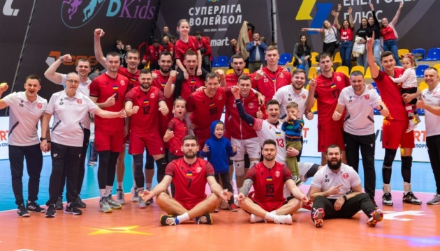 «Прометей» повів у рахунку у фінальній серії чемпіонату України з волейболу