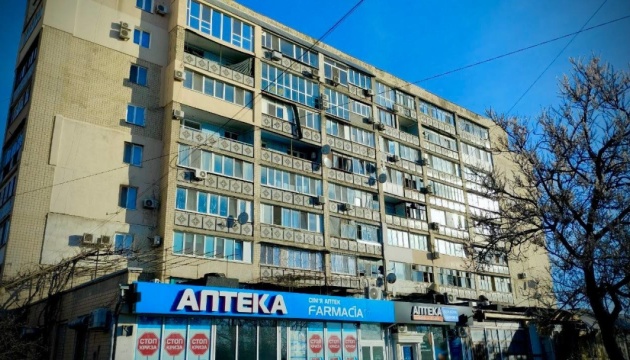 В Одесі вибуховою хвилею пошкоджені вікна у 16 будинках та ліцеї